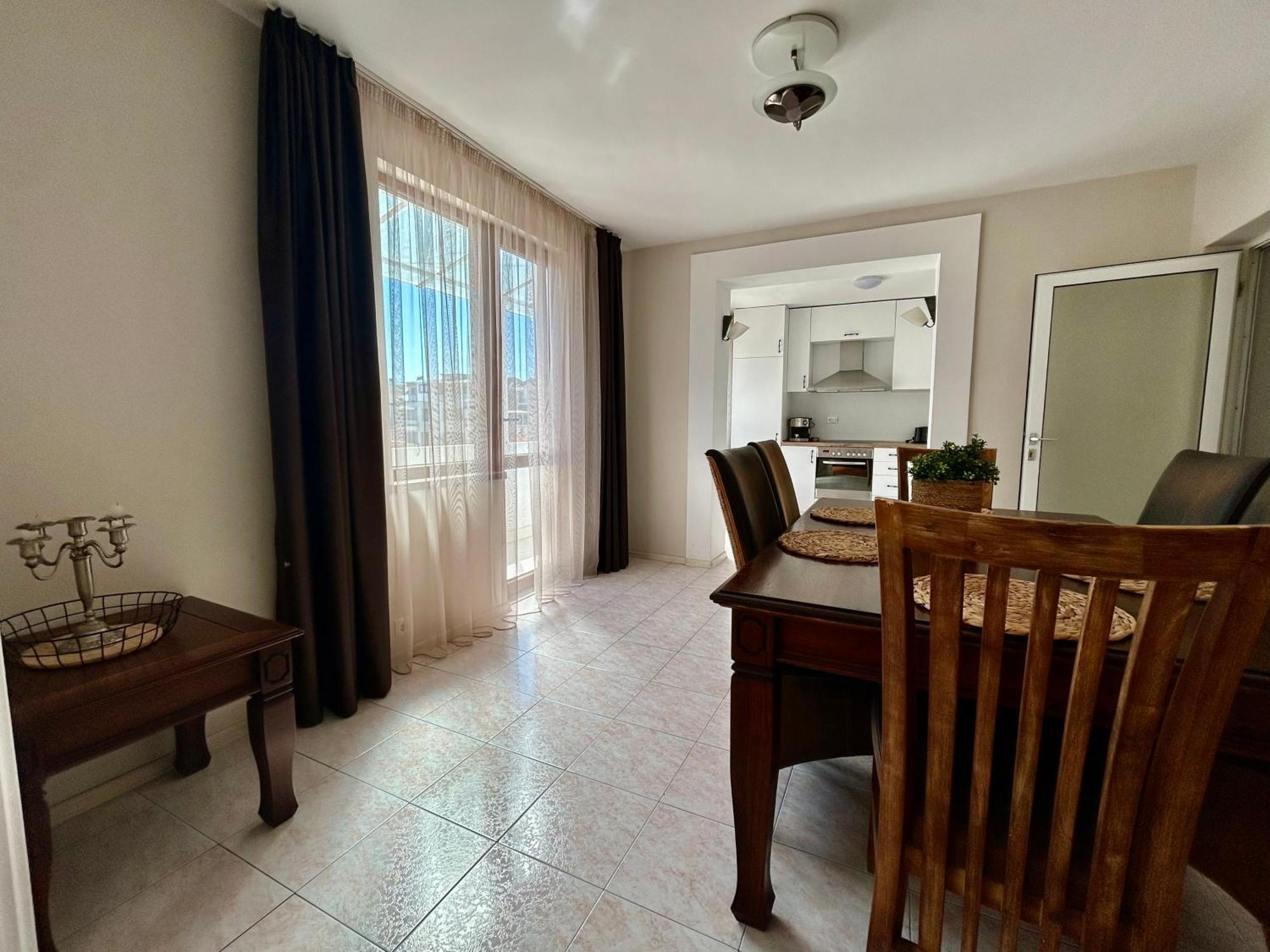 Fenix 2 Bedroom Apartment Varna Center Esterno foto